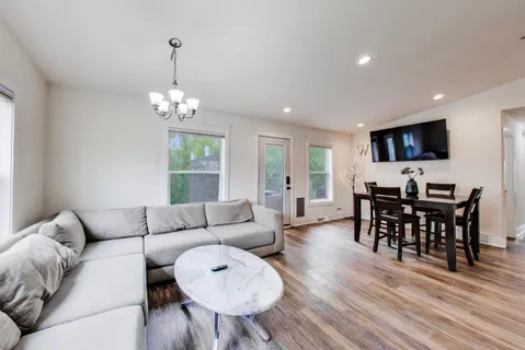 $455,000 | 23694 North Park Road, Lake Zurich, IL 60047