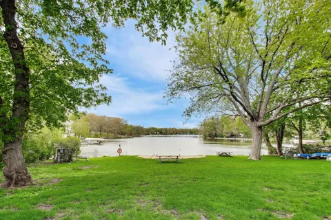 $455,000 | 23694 North Park Road, Lake Zurich, IL 60047