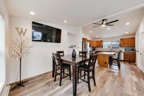 $455,000 | 23694 North Park Road, Lake Zurich, IL 60047