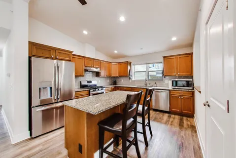 $455,000 | 23694 North Park Road, Lake Zurich, IL 60047