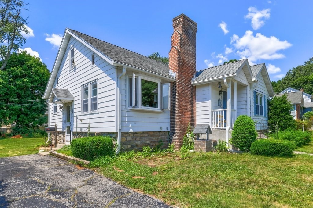 8 Knowles Road Worcester, MA 01602 - Photo 3 of 32