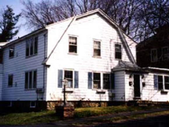 514 Manchester Street Manchester, NH 03104 - Photo 1 of 1 Gallery Image 1