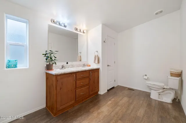 a view of workspace with a computer on the desk