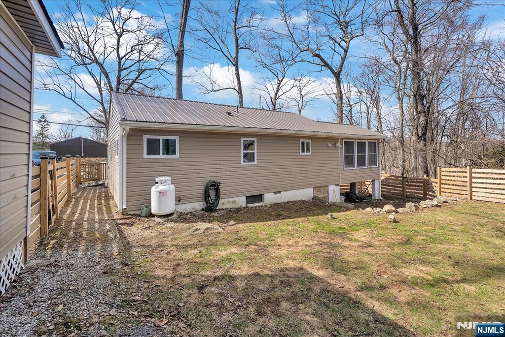 128 Birch Road Vernon, NJ 07422 - Photo 30 of 41