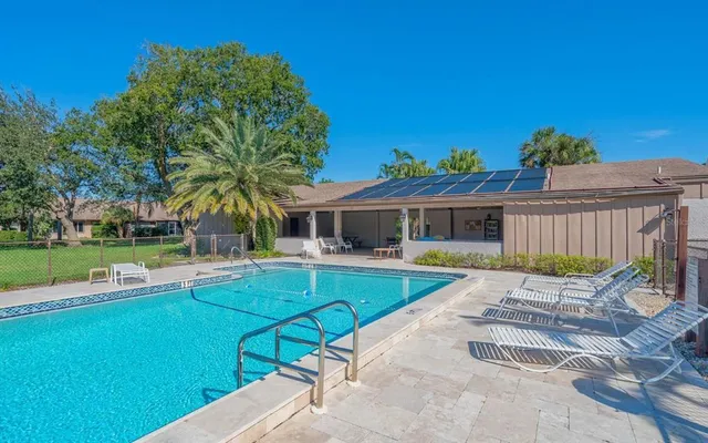 $259,900 | 5719 Westwind Lane, Sarasota, FL 34231