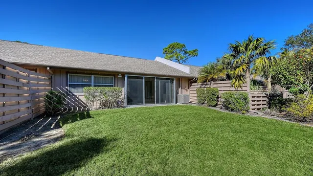 $259,900 | 5719 Westwind Lane, Sarasota, FL 34231
