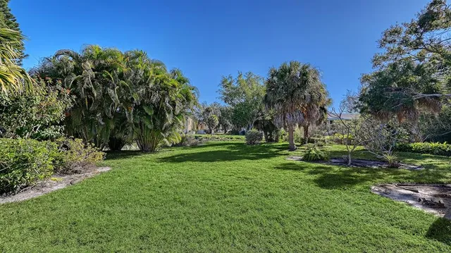 $259,900 | 5719 Westwind Lane, Sarasota, FL 34231