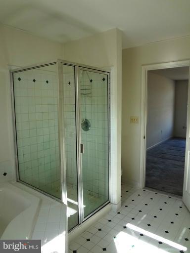 4001 Bill Moxley Road Mount Airy, MD 21771 - Photo 5 of 10 Bath (Master)