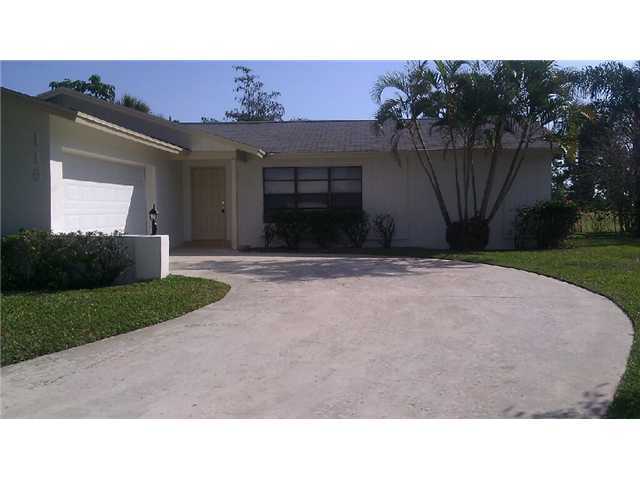 116 Timber Run East Riviera Beach, FL 33407 - Photo 1 of 5 Primary Photo