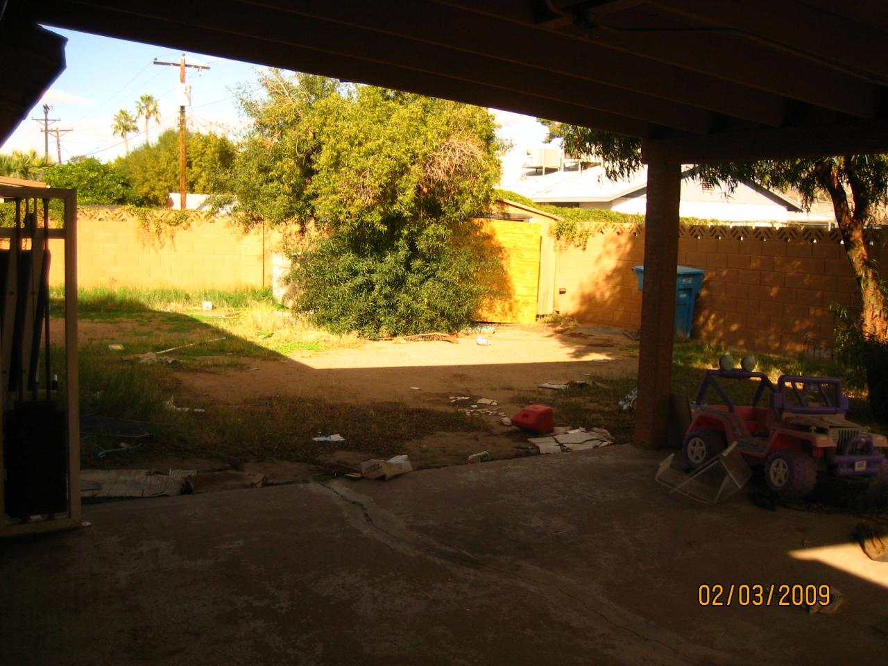 8119 West Piccadilly Road Phoenix, AZ 85033 - Photo 5 of 5 yard