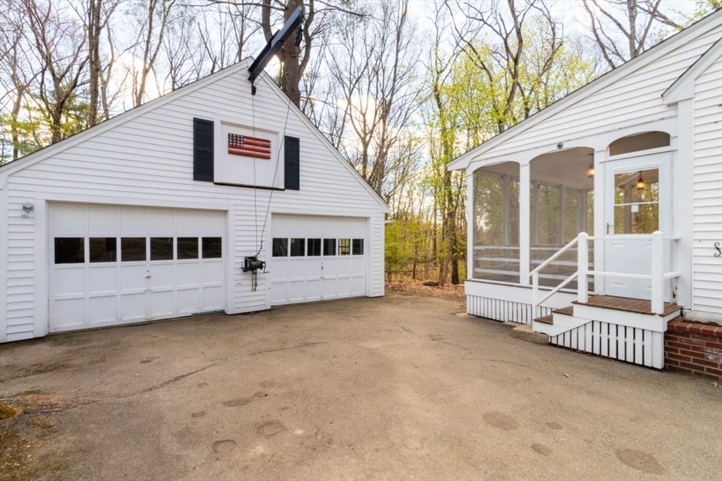 90 Walnut Street Walpole, MA 02081 - Photo 26 of 38
