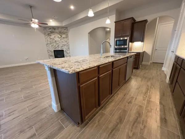 $3,300 | 5714 Caracara Street, Manvel, TX 77578