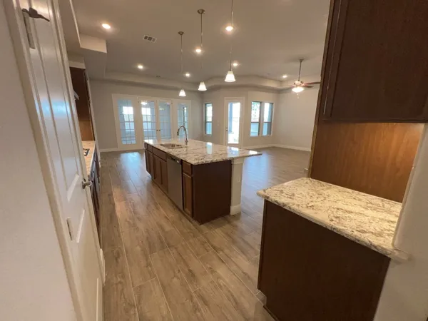 $3,300 | 5714 Caracara Street, Manvel, TX 77578