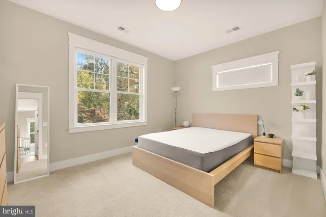 $1,995,000 | 10602 Oak Place, Fairfax, VA 22030