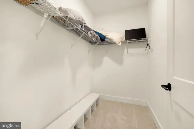 $1,995,000 | 10602 Oak Place, Fairfax, VA 22030