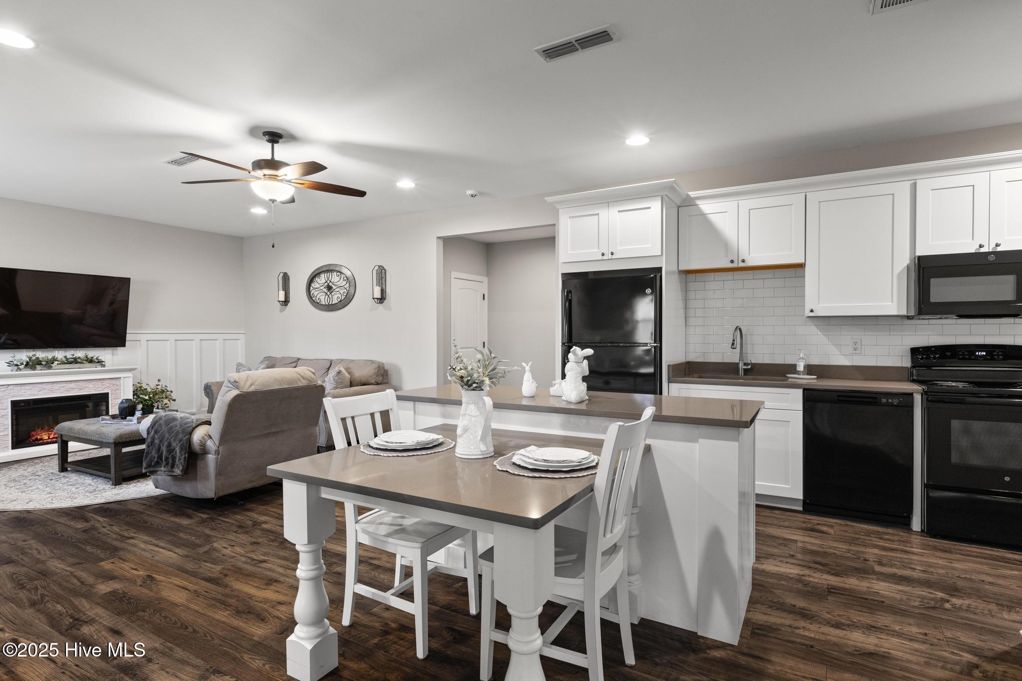 3548 Willow Green Drive Apex, NC 27502 - Photo 60 of 105 IMG_5424