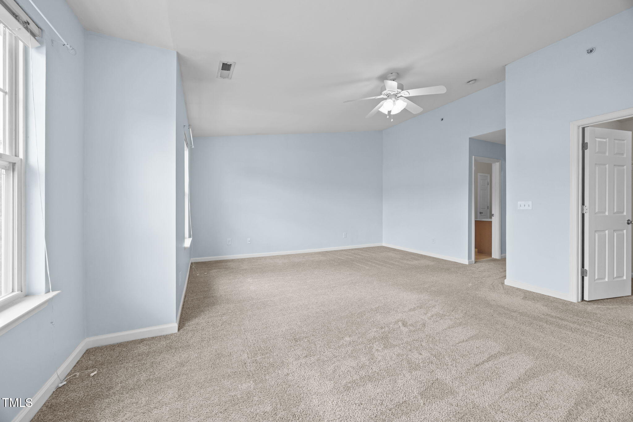 2220 Valley Edge Drive, Unit 106 Raleigh, NC 27614 - Photo 14 of 24 38-web-or-mls-IMG_4339