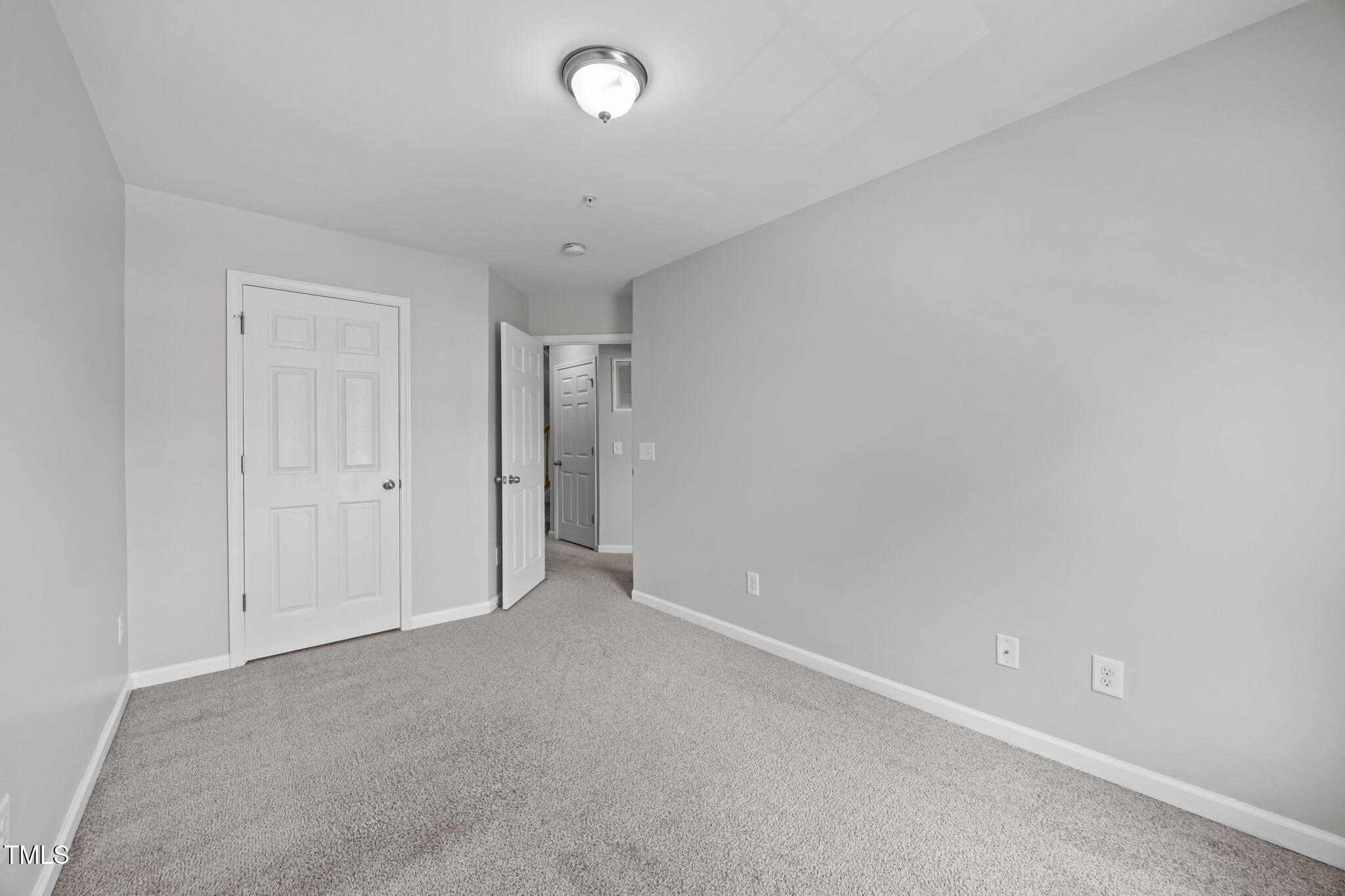 2220 Valley Edge Drive, Unit 106 Raleigh, NC 27614 - Photo 16 of 24 29-web-or-mls-IMG_4312