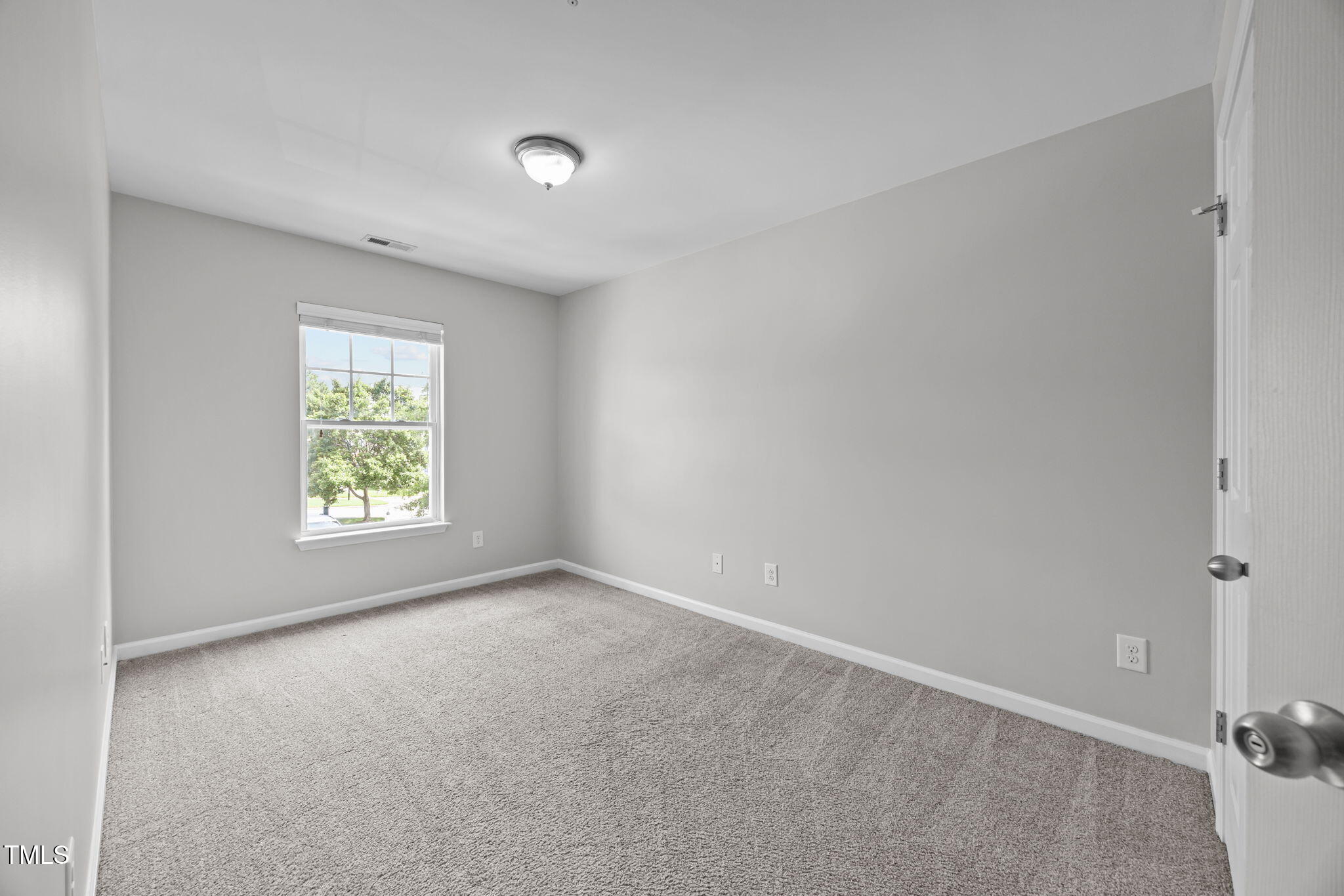 2220 Valley Edge Drive, Unit 106 Raleigh, NC 27614 - Photo 17 of 24 28-web-or-mls-IMG_4309