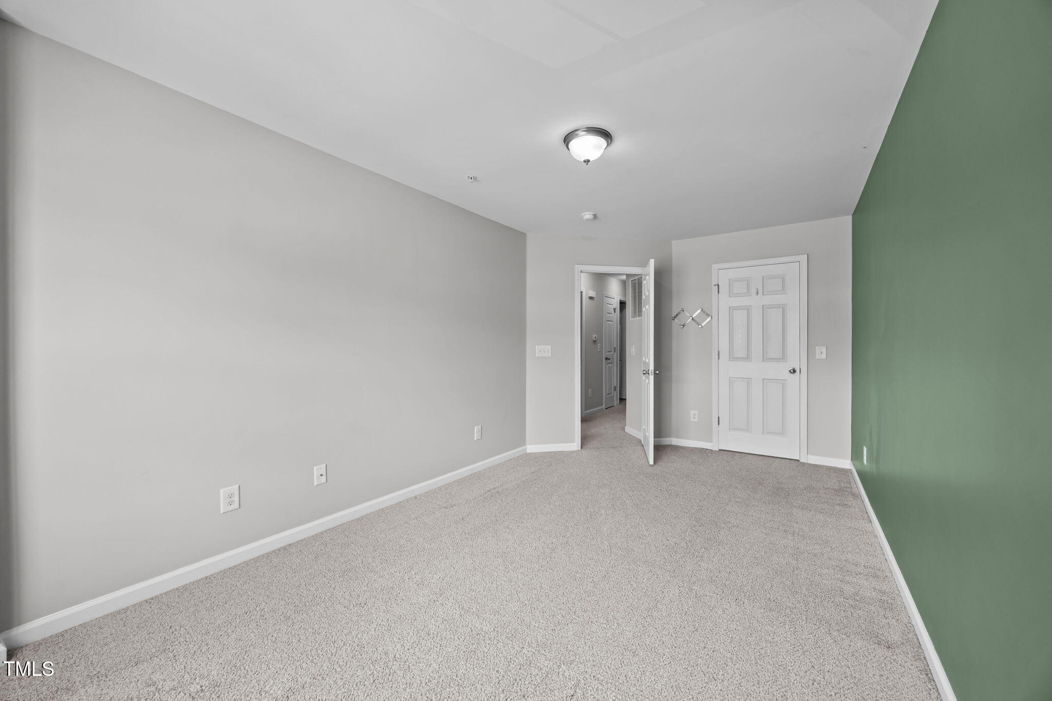 2220 Valley Edge Drive, Unit 106 Raleigh, NC 27614 - Photo 19 of 24 31-web-or-mls-IMG_4318