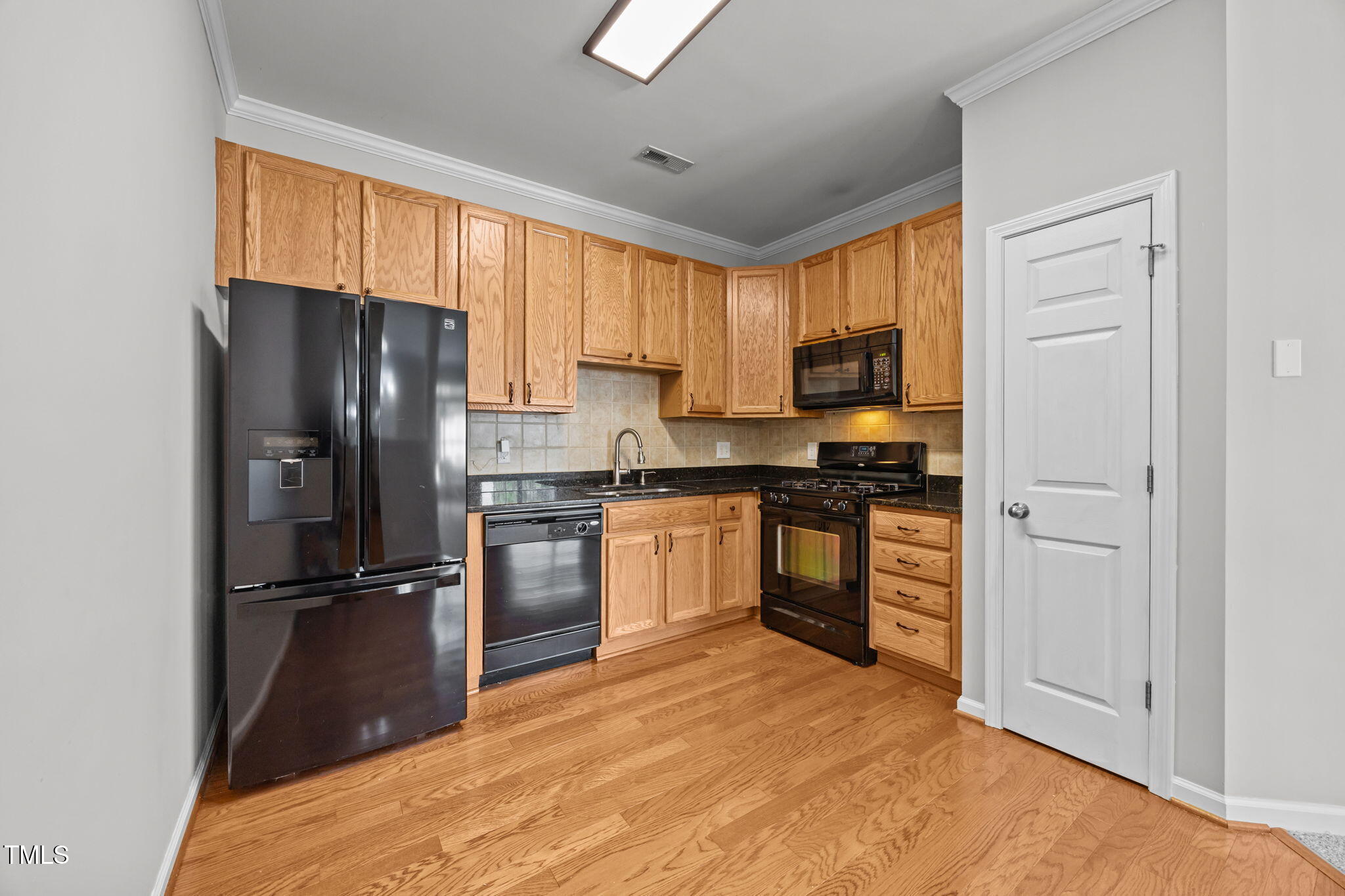 2220 Valley Edge Drive, Unit 106 Raleigh, NC 27614 - Photo 6 of 24 22-web-or-mls-IMG_4285