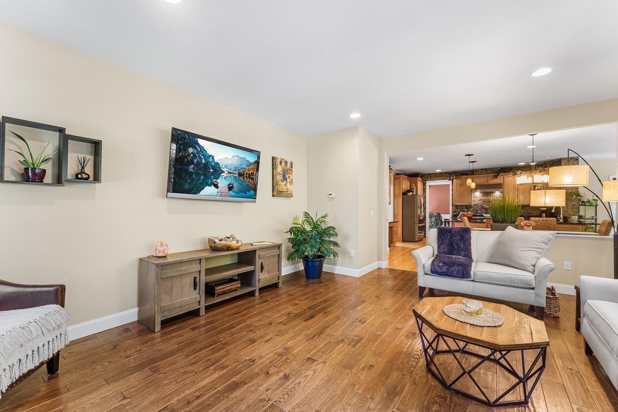 32 Howarth Drive Upton, MA 01568 - Photo 13 of 42 Gallery Image 13