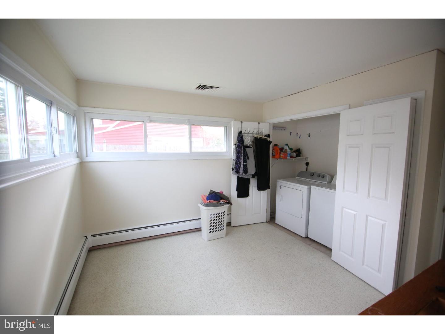 40 Silverspruce Road Levittown, PA 19056 - Photo 14 of 25 Laundry Room