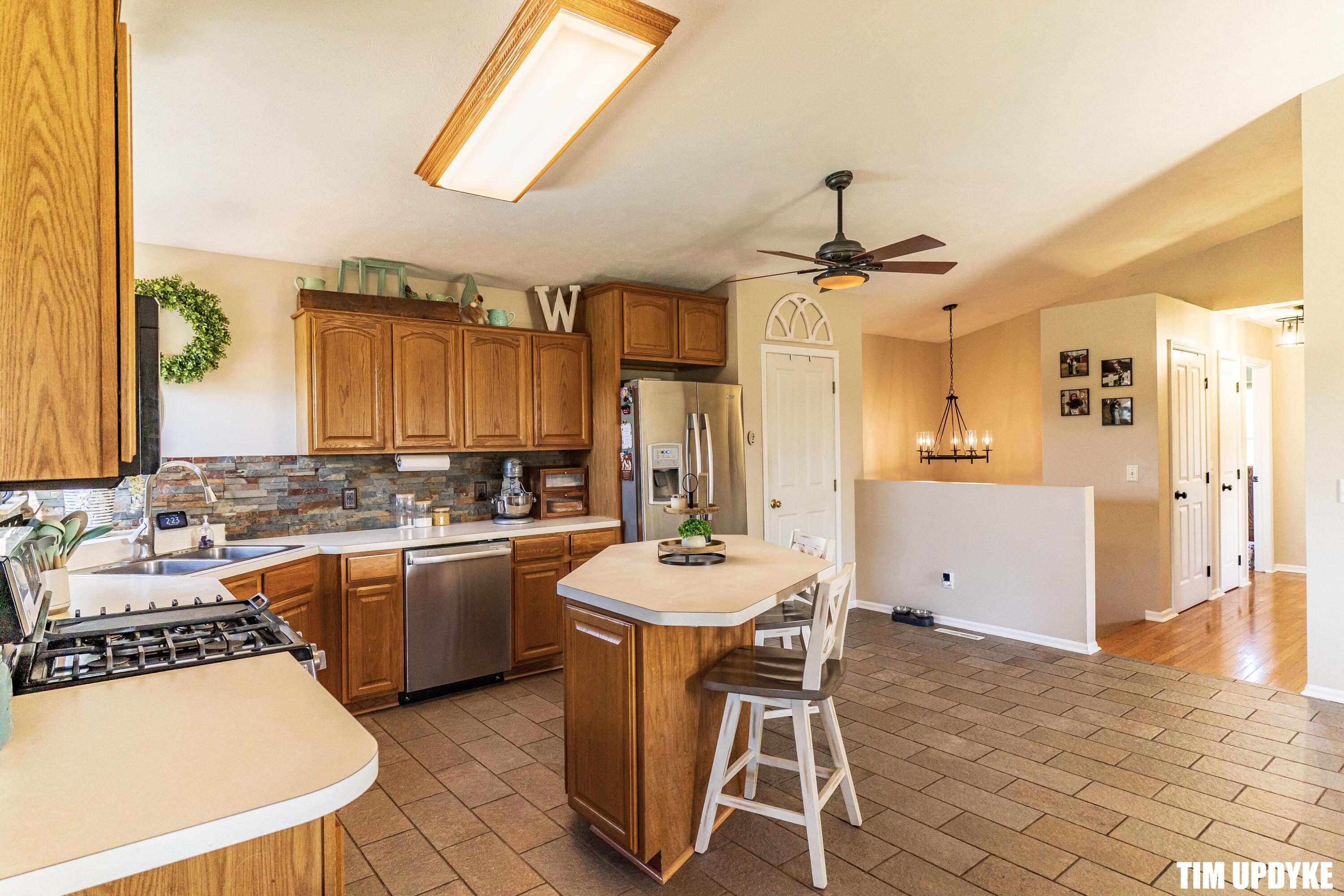 645 South Bossett Road Ravenna, MI 49451 - Photo 23 of 103 DSC09679