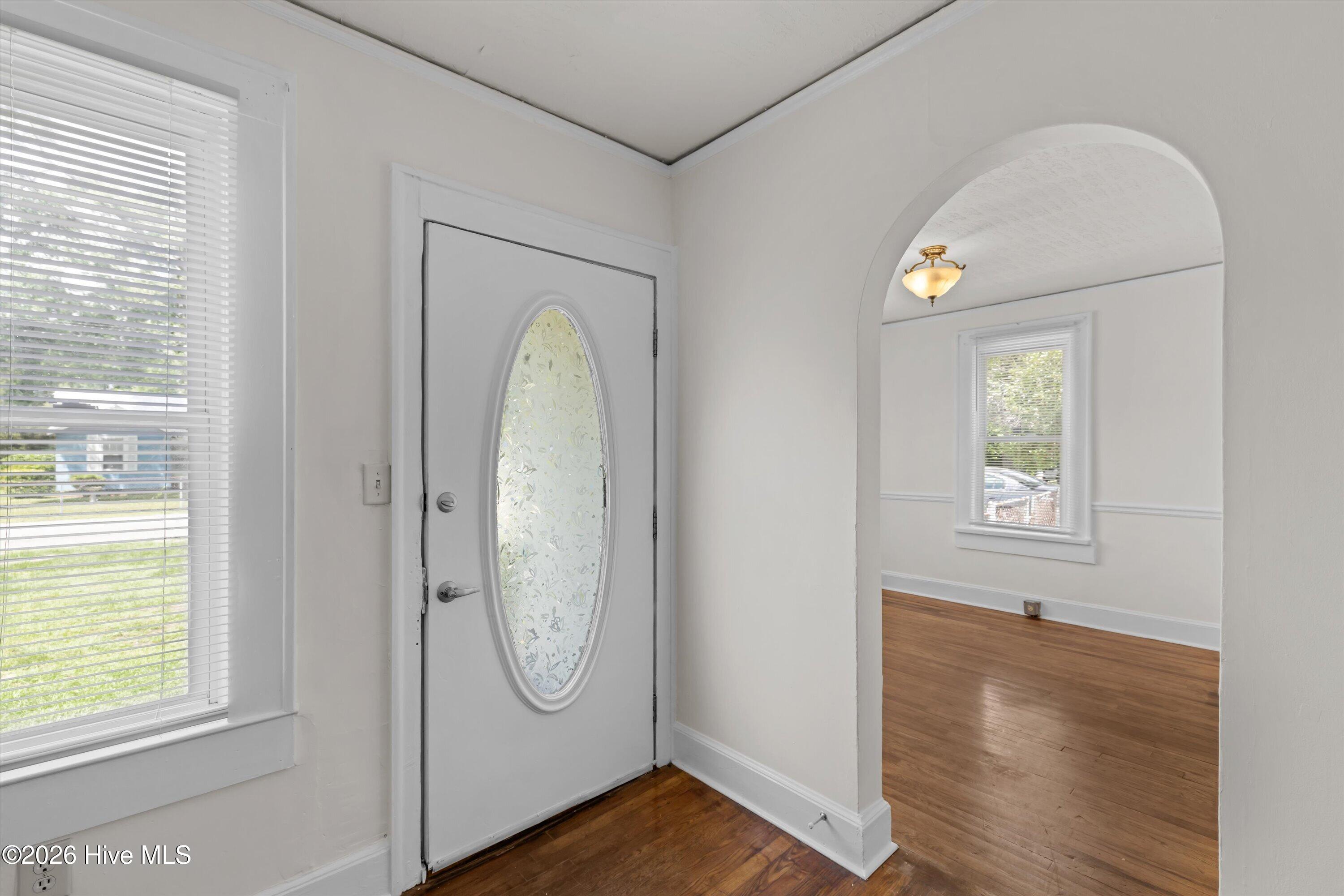 2122 Sanders Road Augusta, GA 30906 - Photo 5 of 31 Entrance into living room