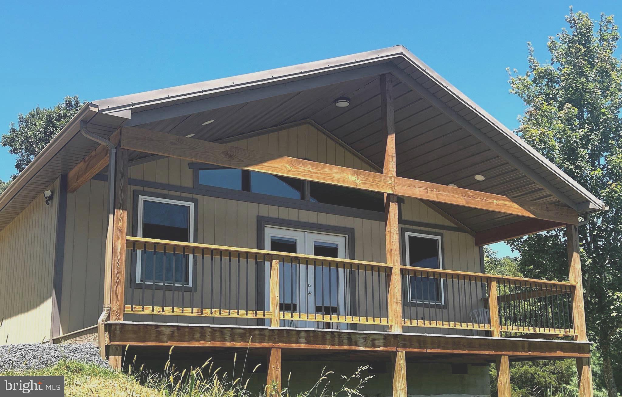 New construction and ready to move into!