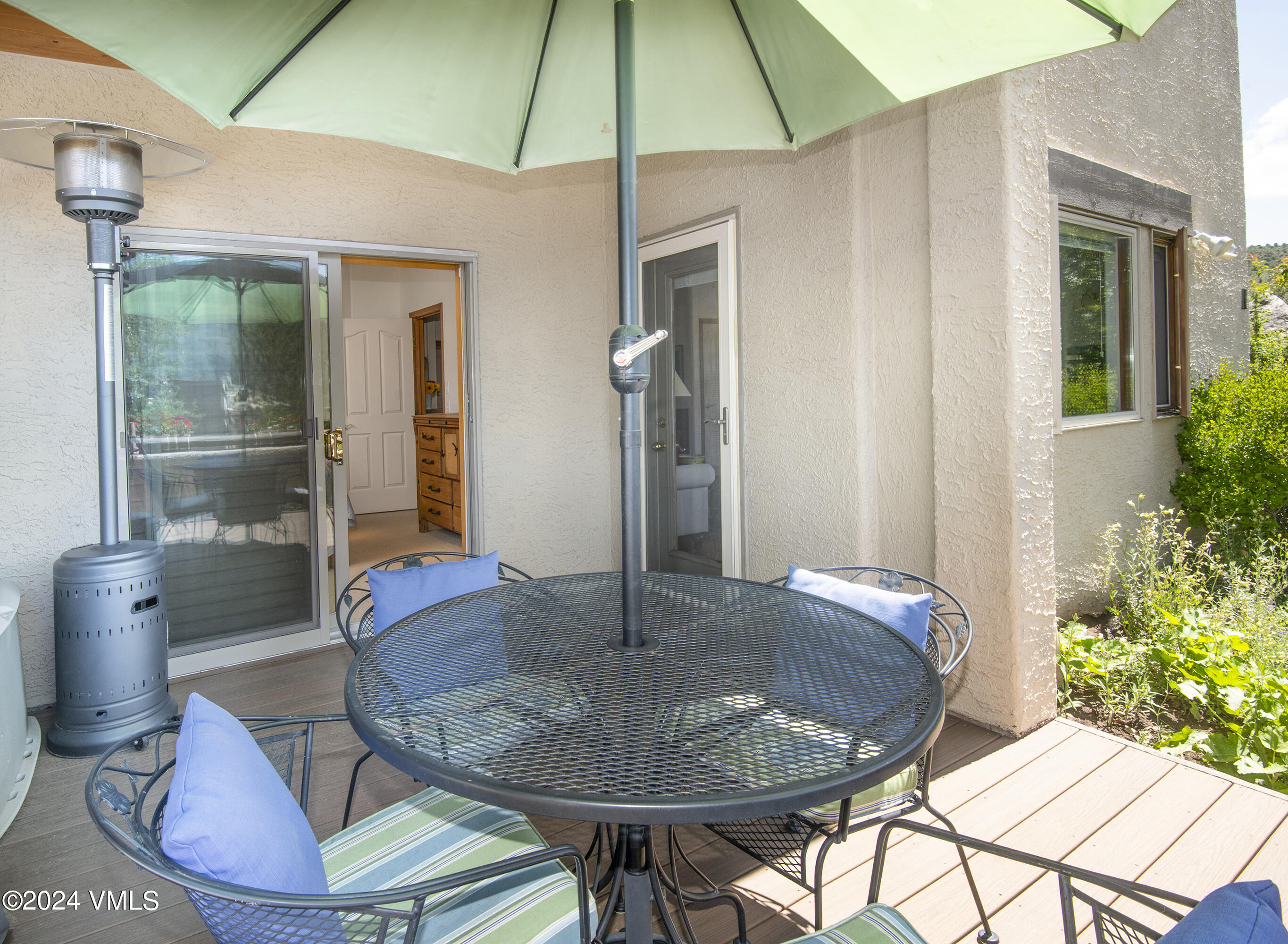 751 Singletree Road, Unit 3N Edwards, CO 81632 - Photo 31 of 35 a table and chairs in patio of the house