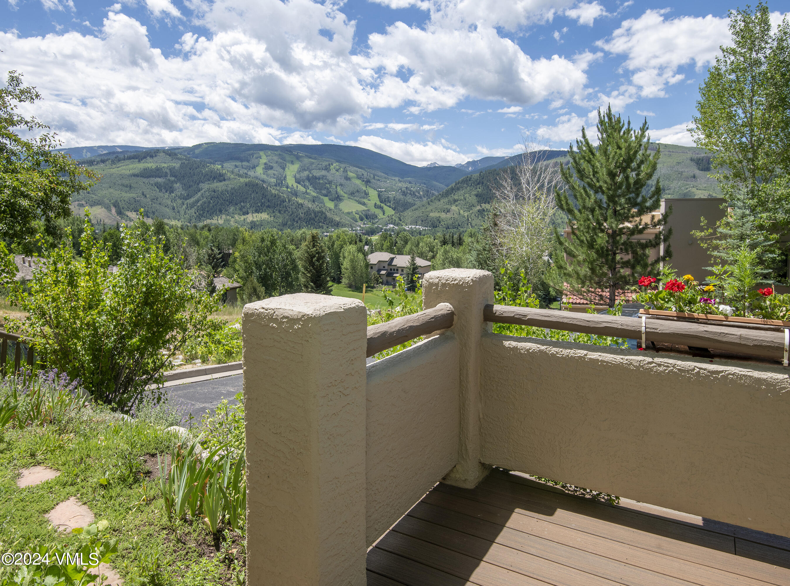751 Singletree Road, Unit 3N Edwards, CO 81632 - Photo 5 of 35 a view of a balcony with chairs