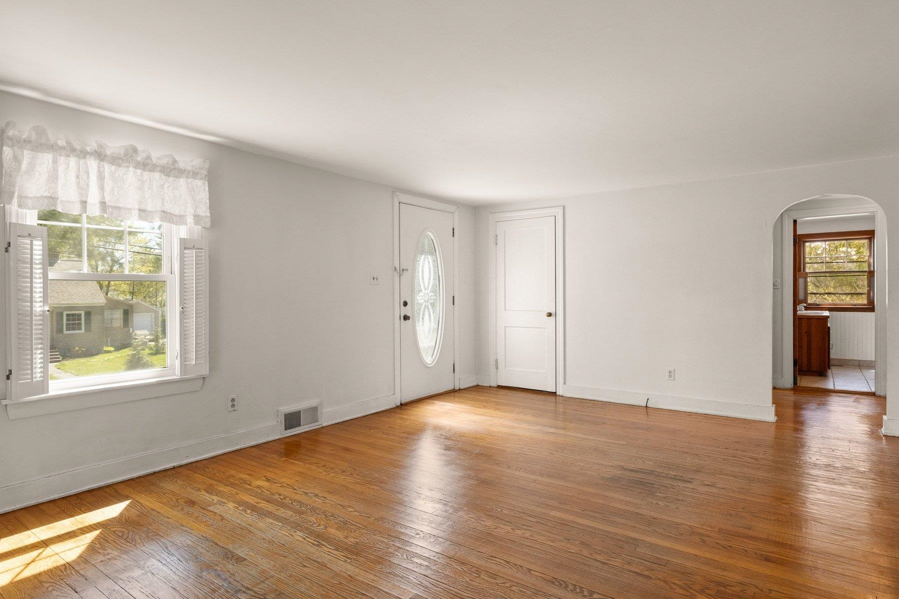 65 McKinley Road Portsmouth, NH 03801 - Photo 9 of 38
