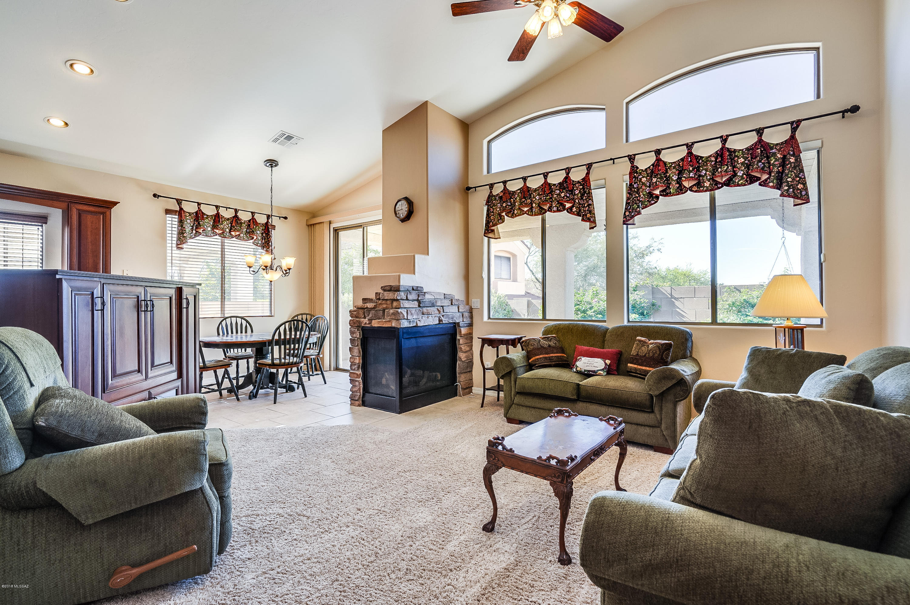 5246 North Spring Pointe Place Tucson, AZ 85749 - Photo 2 of 40 Gallery Image 2