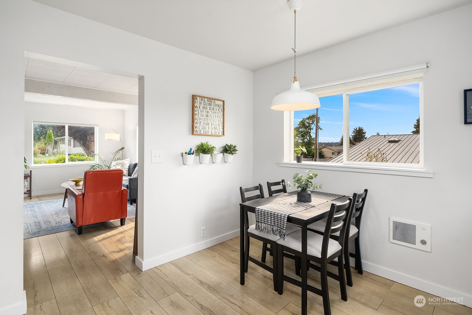 1202 North 29th Street Renton, WA 98056 - Photo 9 of 35 a dining room with furniture and window