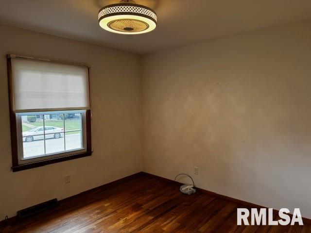 2121 Whitefield Road Springfield, IL 62702 - Photo 15 of 46
