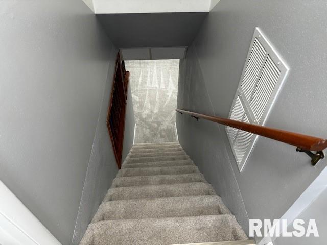 2121 Whitefield Road Springfield, IL 62702 - Photo 28 of 46