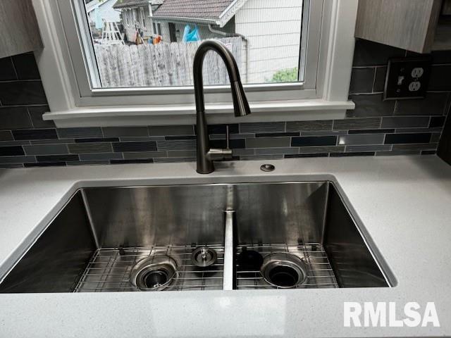 2121 Whitefield Road Springfield, IL 62702 - Photo 6 of 46