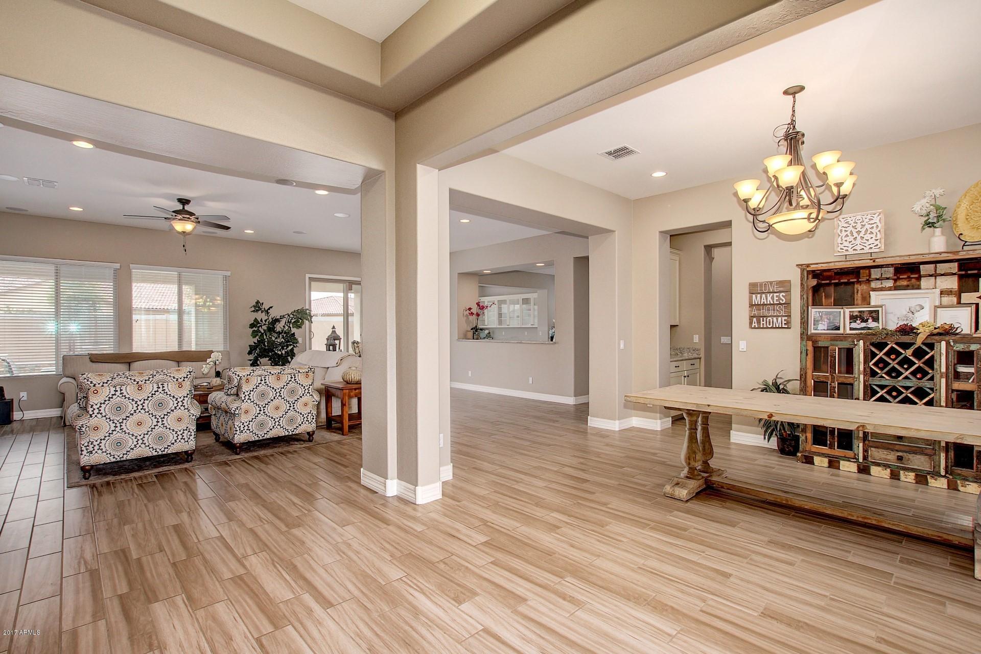 19265 Walnut Road Queen Creek, AZ 85142 - Photo 5 of 41 Entry.Greatroom