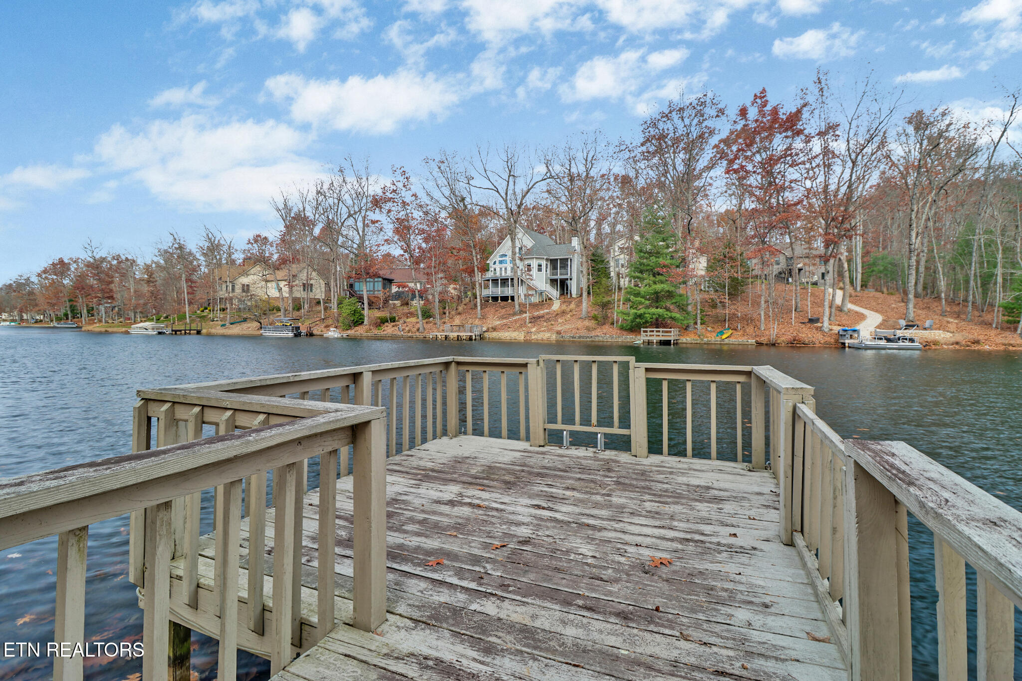 129 Shore Lane Crossville, TN 38558 - Photo 16 of 51 if1a7885-if1a7889