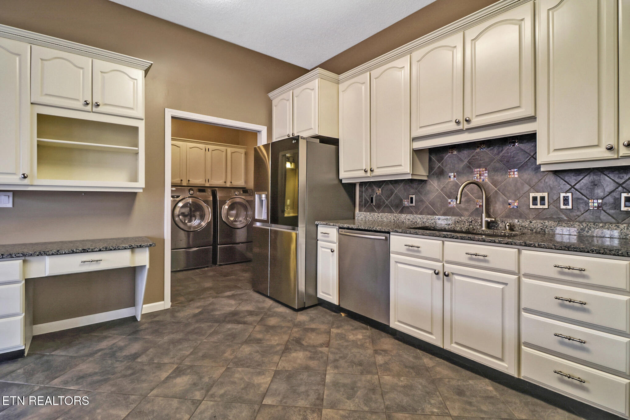 129 Shore Lane Crossville, TN 38558 - Photo 33 of 51 if1a7980-if1a7984