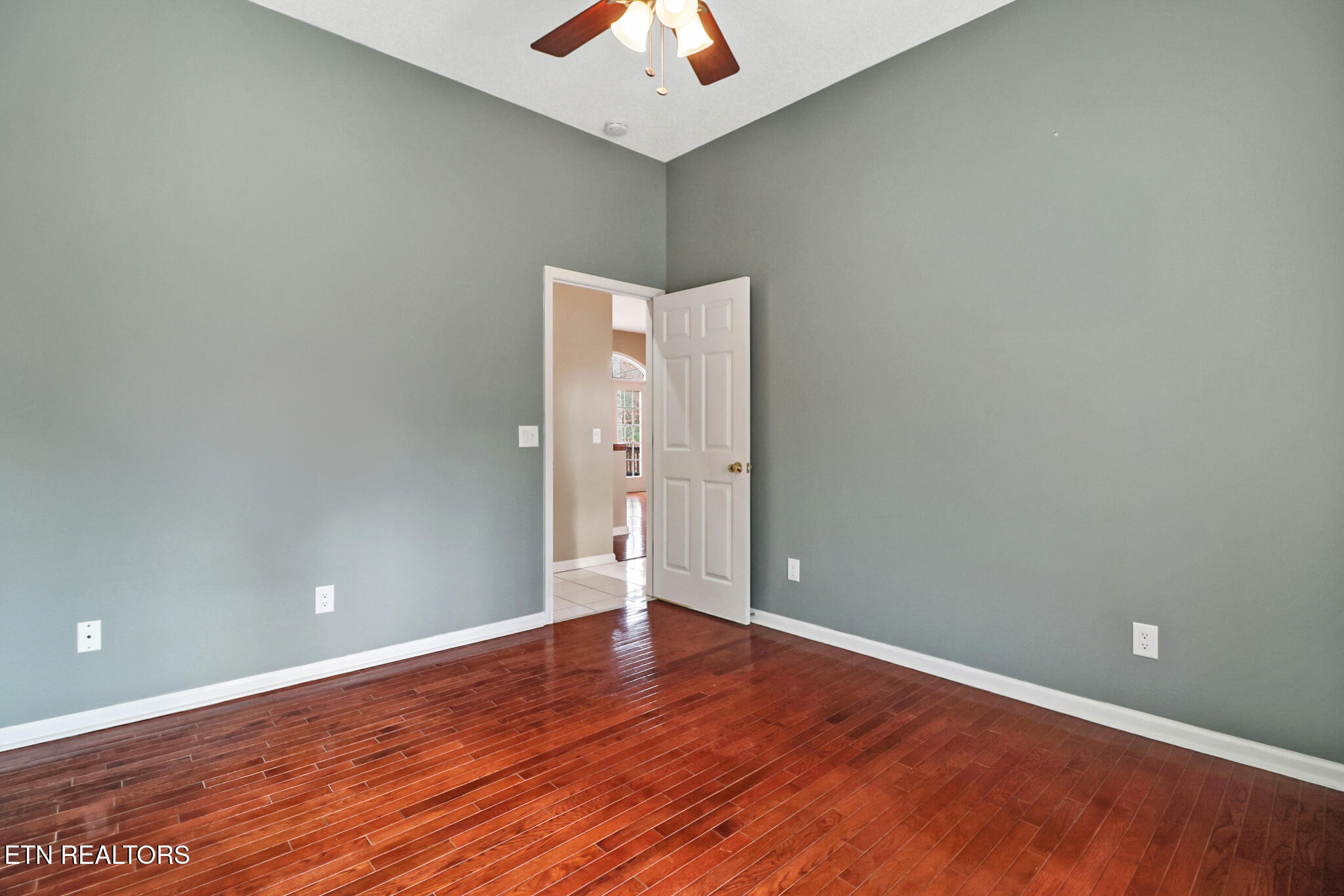 129 Shore Lane Crossville, TN 38558 - Photo 37 of 51 if1a8020-if1a8024