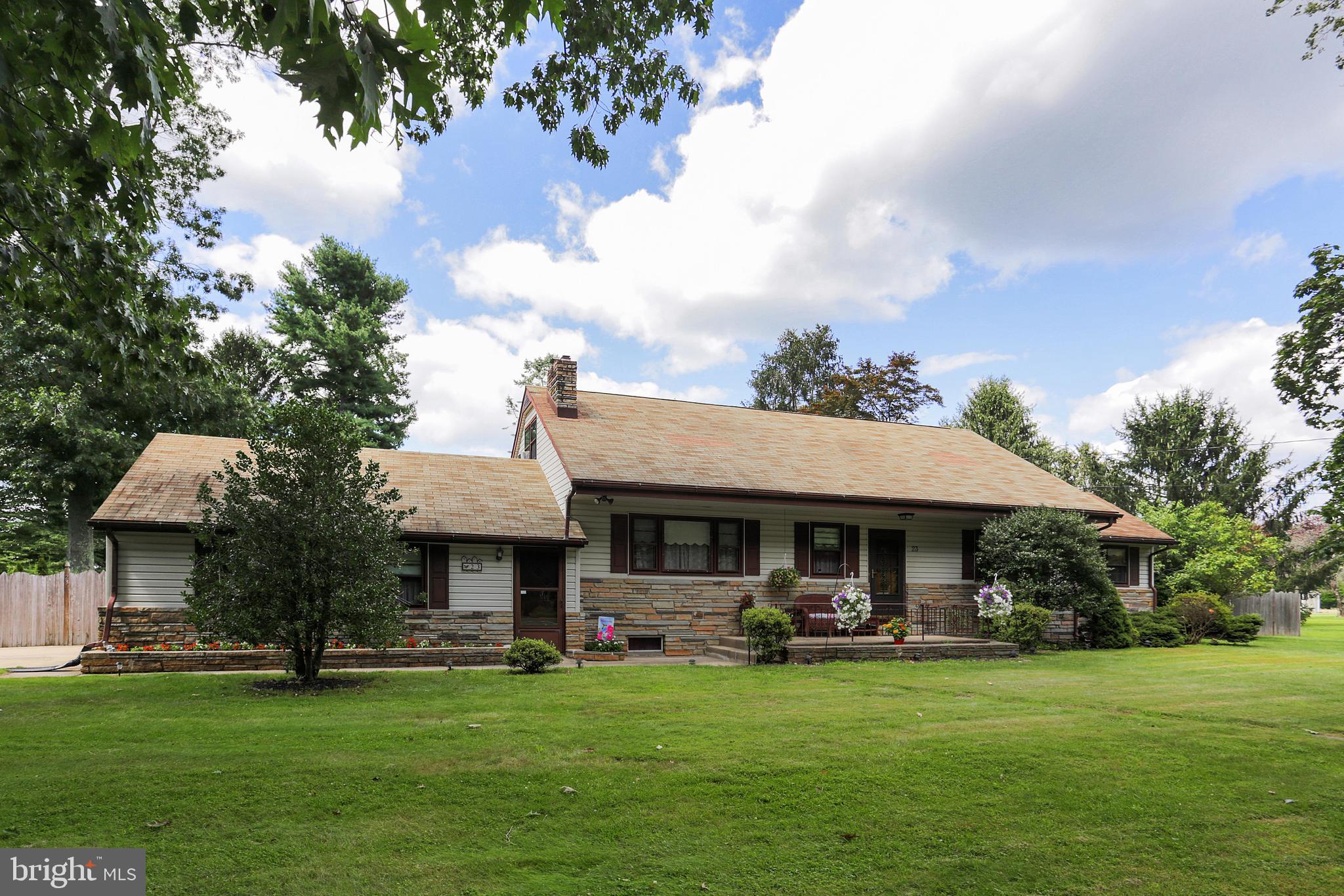 23 Tindall Road Robbinsville, NJ 08691 - Photo 3 of 38 Gallery Image 3