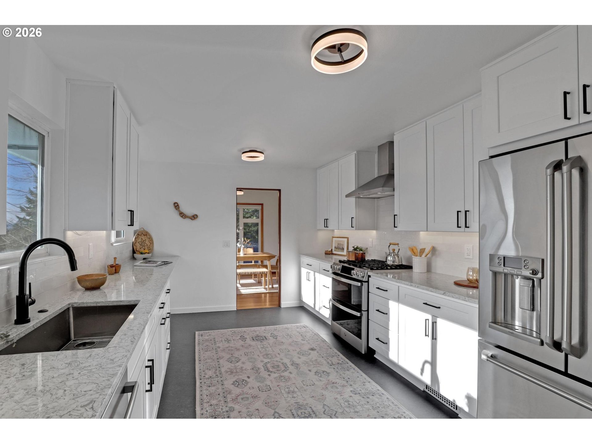 3360 Southwest Hamilton Street Portland, OR 97239 - Photo 14 of 43