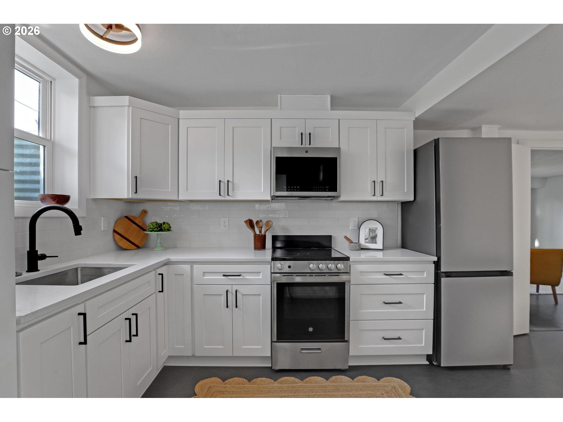 3360 Southwest Hamilton Street Portland, OR 97239 - Photo 30 of 43