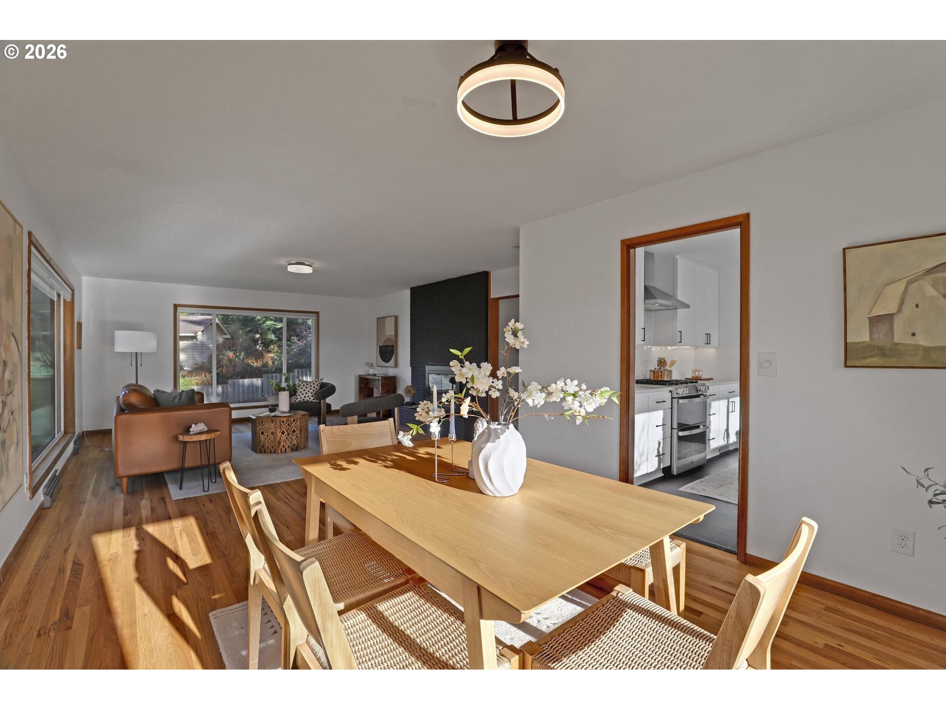 3360 Southwest Hamilton Street Portland, OR 97239 - Photo 8 of 43