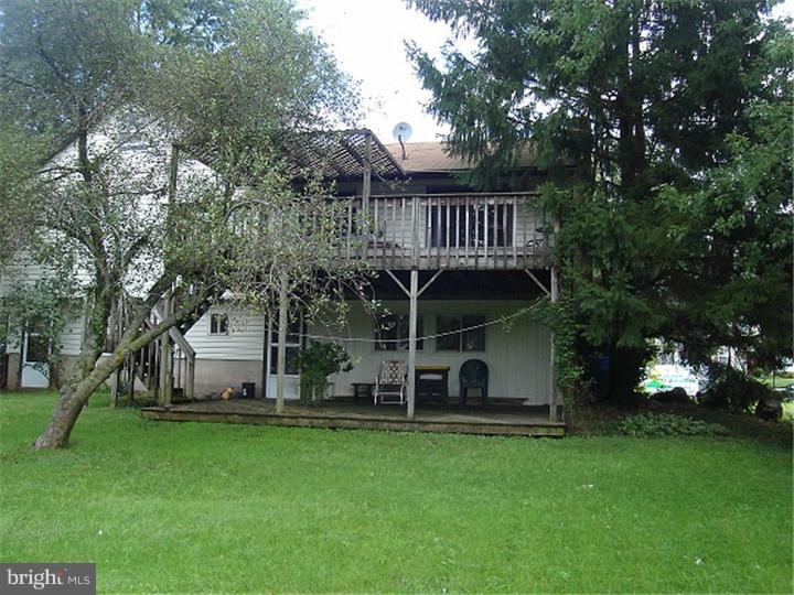1820 Mare Road Warrington, PA 18976 - Photo 3 of 19 Gallery Image 3