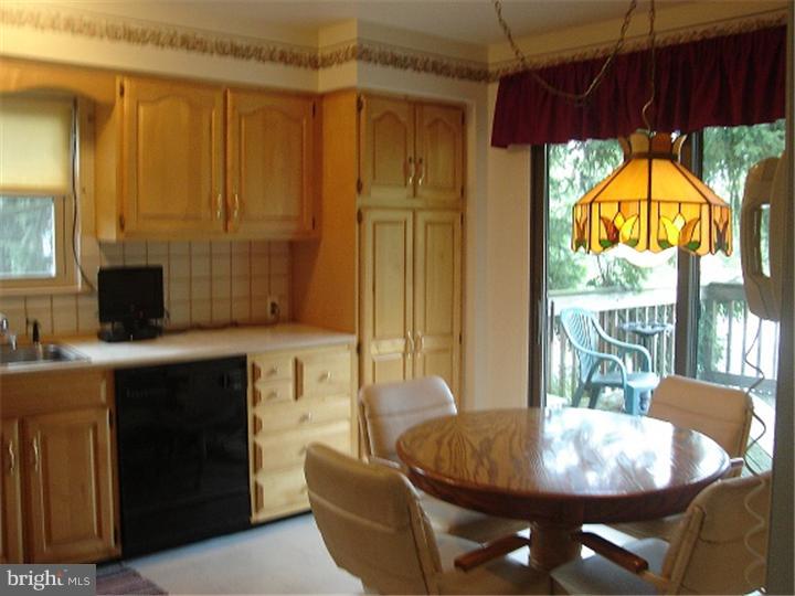 1820 Mare Road Warrington, PA 18976 - Photo 5 of 19 Gallery Image 5