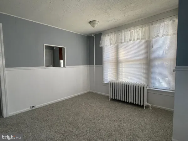 $2,000 | 6732 Maple Avenue, Unit 2, Pennsauken, NJ 08109
