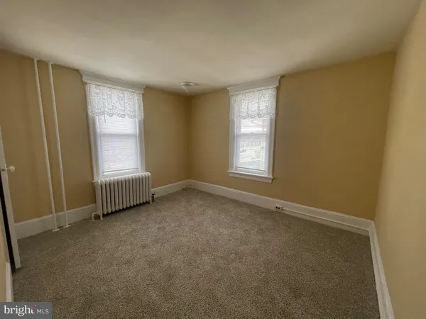 $2,000 | 6732 Maple Avenue, Unit 2, Pennsauken, NJ 08109